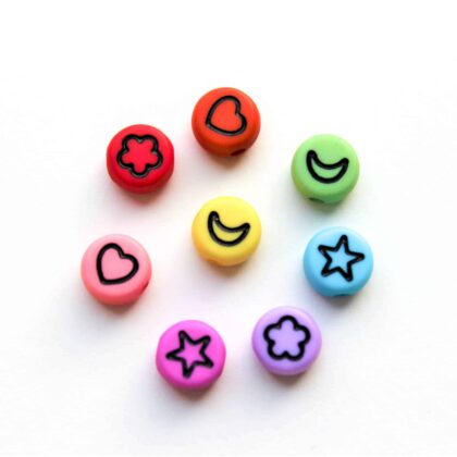 Akrylperler, runde, pastellfarget, med ulike motiver