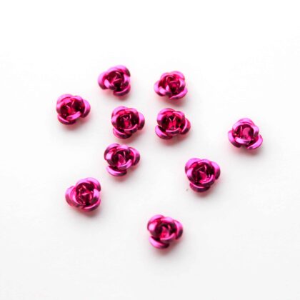 Metallperler, rosa roser